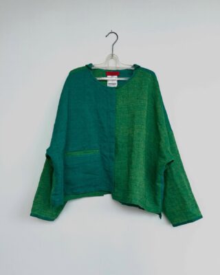 ateliermanis – アトリエマニスは、バリ島で服作りをしています